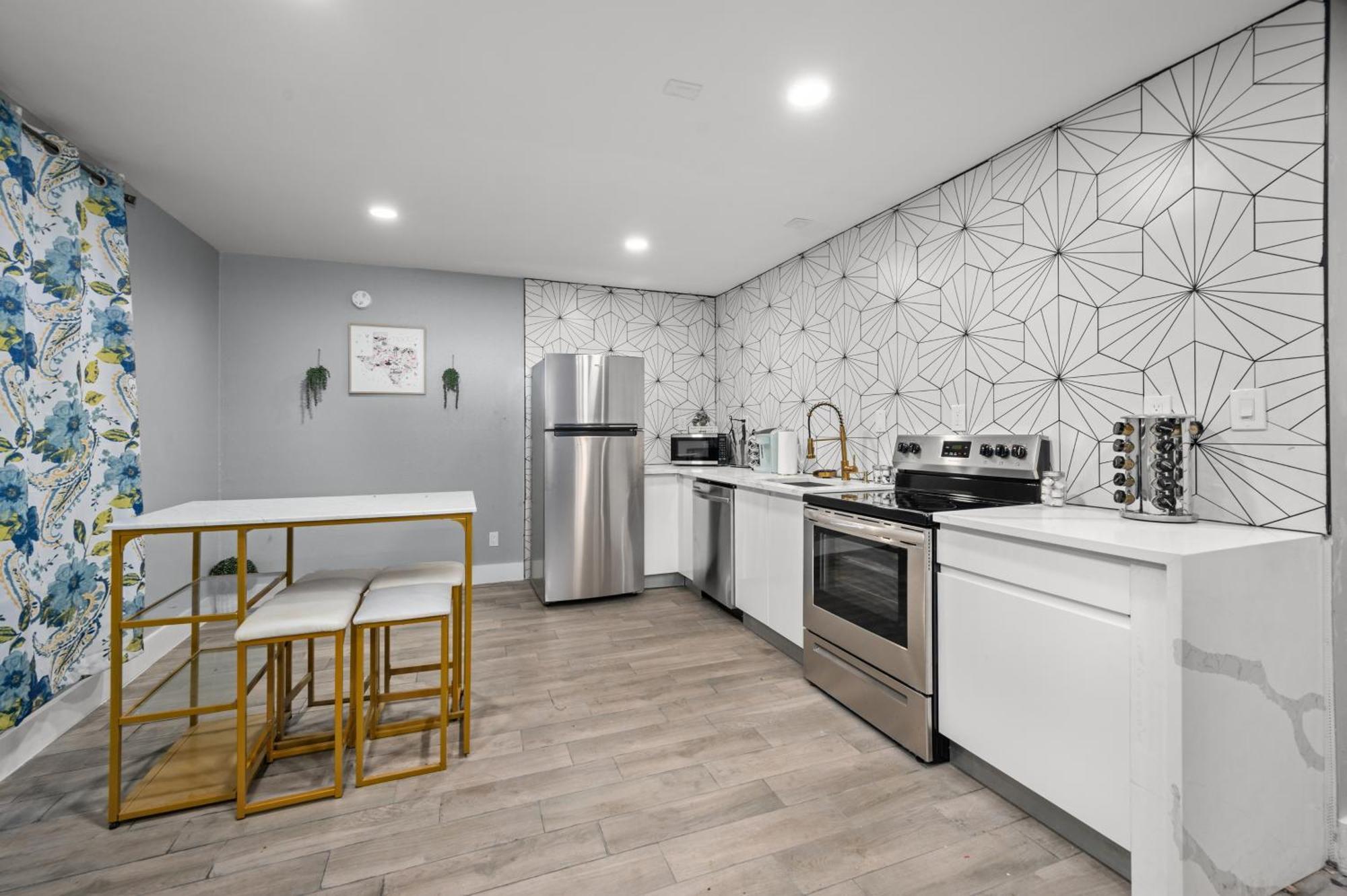 יוסטון Comfortable 2Br Uptown Escape With Free Park מראה חיצוני תמונה